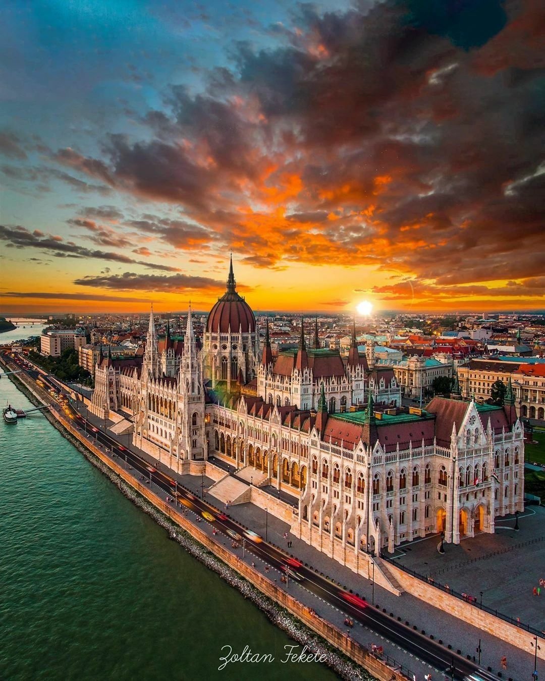 Austria and Swiss Van Tour Package